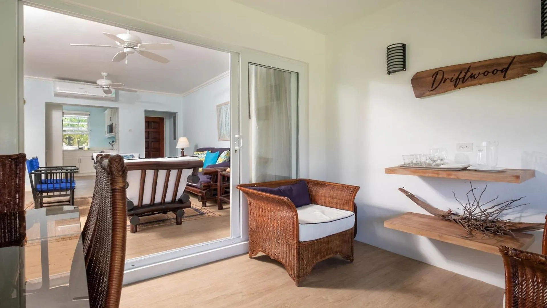 Jamaica Time Driftwood At Sea Palms 3Br 3Ba Condo In Ocho Rios With Pool And Beach Front With Views Only 10 Mins From Ochi Intl Airport Direct Flight From Miami Saint Maryʼs 0*,