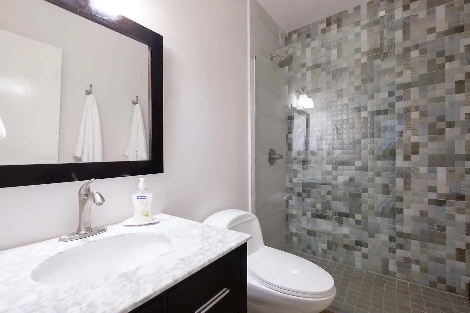 Jamaica Time Driftwood At Sea Palms 3Br 3Ba Condo In Ocho Rios With Pool And Beach Front With Views Only 10 Mins From Ochi Intl Airport Direct Flight From Miami Saint Maryʼs 자메이카