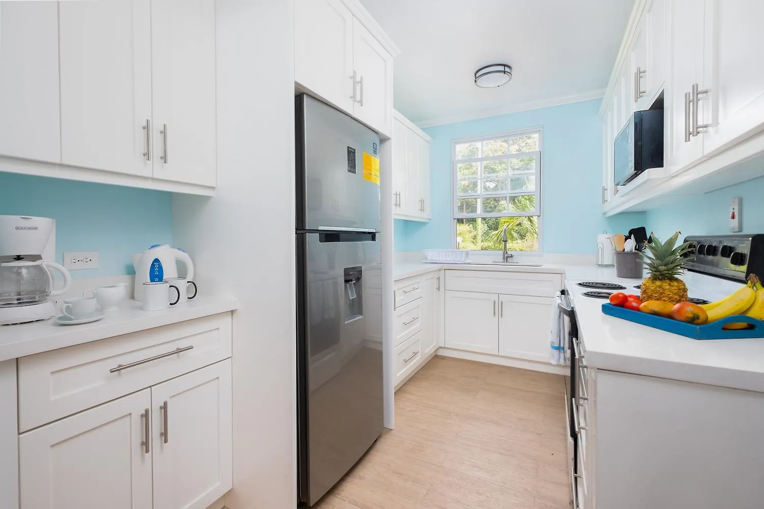 Jamaica Time Driftwood At Sea Palms 3Br 3Ba Condo In Ocho Rios With Pool And Beach Front With Views Only 10 Mins From Ochi Intl Airport Direct Flight From Miami Saint Maryʼs